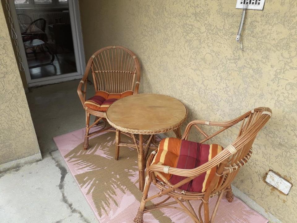 Kwatera Kapitanska Apartamento Gdynia Exterior foto